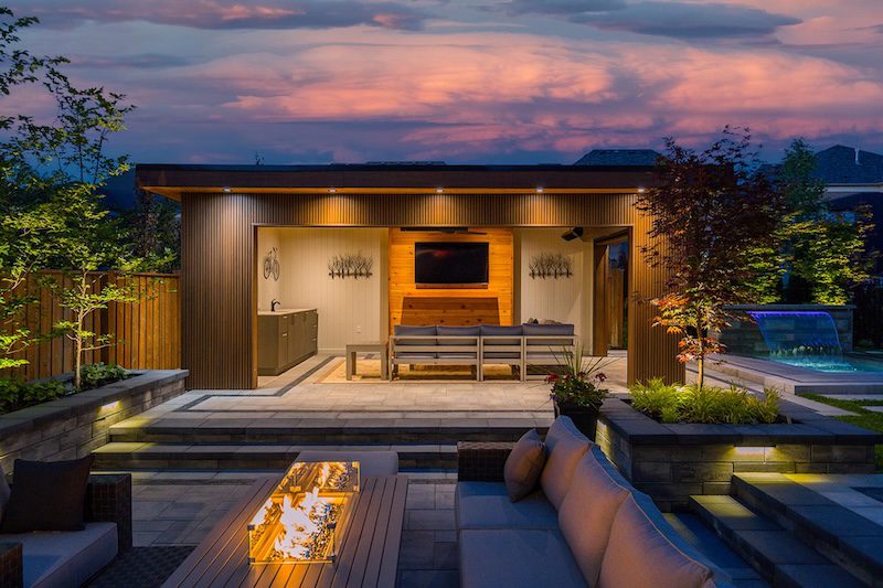 10 Ways to Use a Backyard Cabana